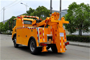 海伦高速路拖车费